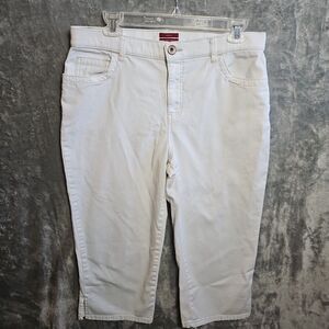 Merona Women's Sz 12 White Capri Pants Stretch